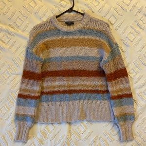 American Eagle Striped Sweater 💙